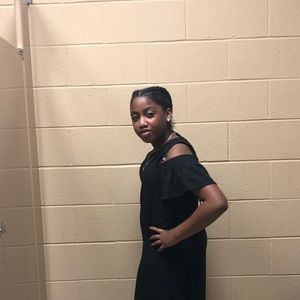 Meet your Posher, Laila